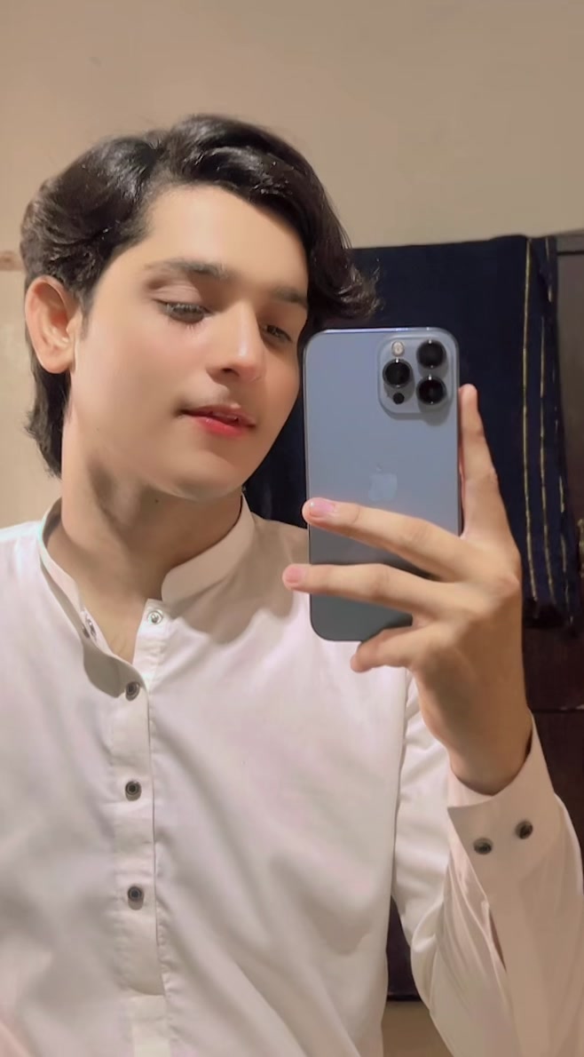 @𝙕𝙖𝙠𝙞𝙧_𝙑𝙞𝙗𝙚𝙨