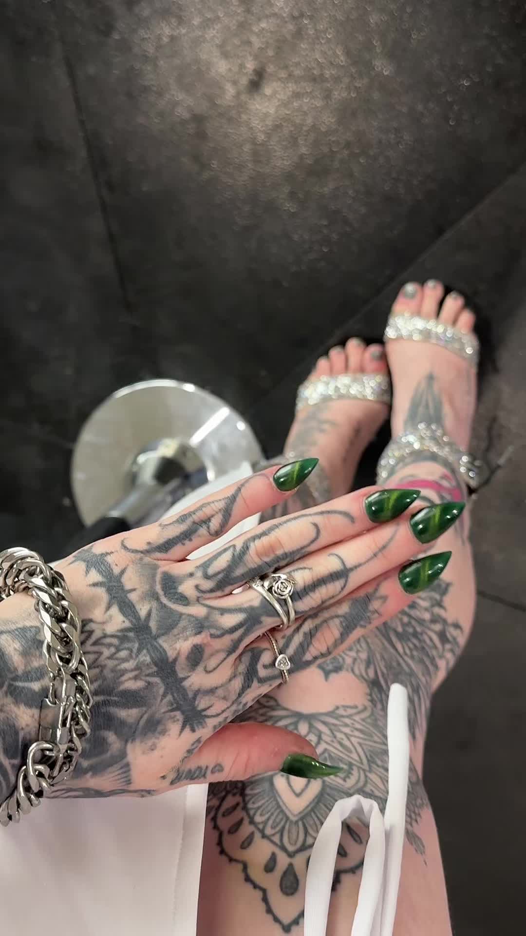 @xocoffinshorty