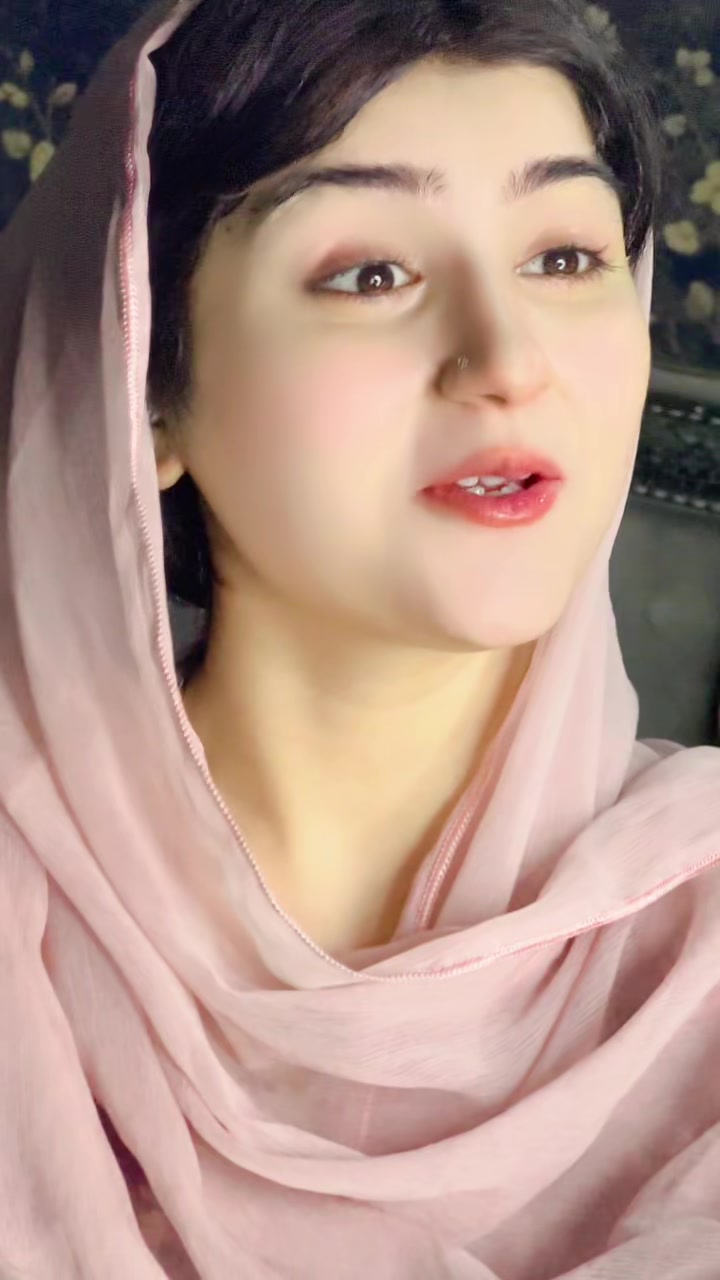 @𝓩𝓸𝔂𝓪🧚🏻&zwj;♀️