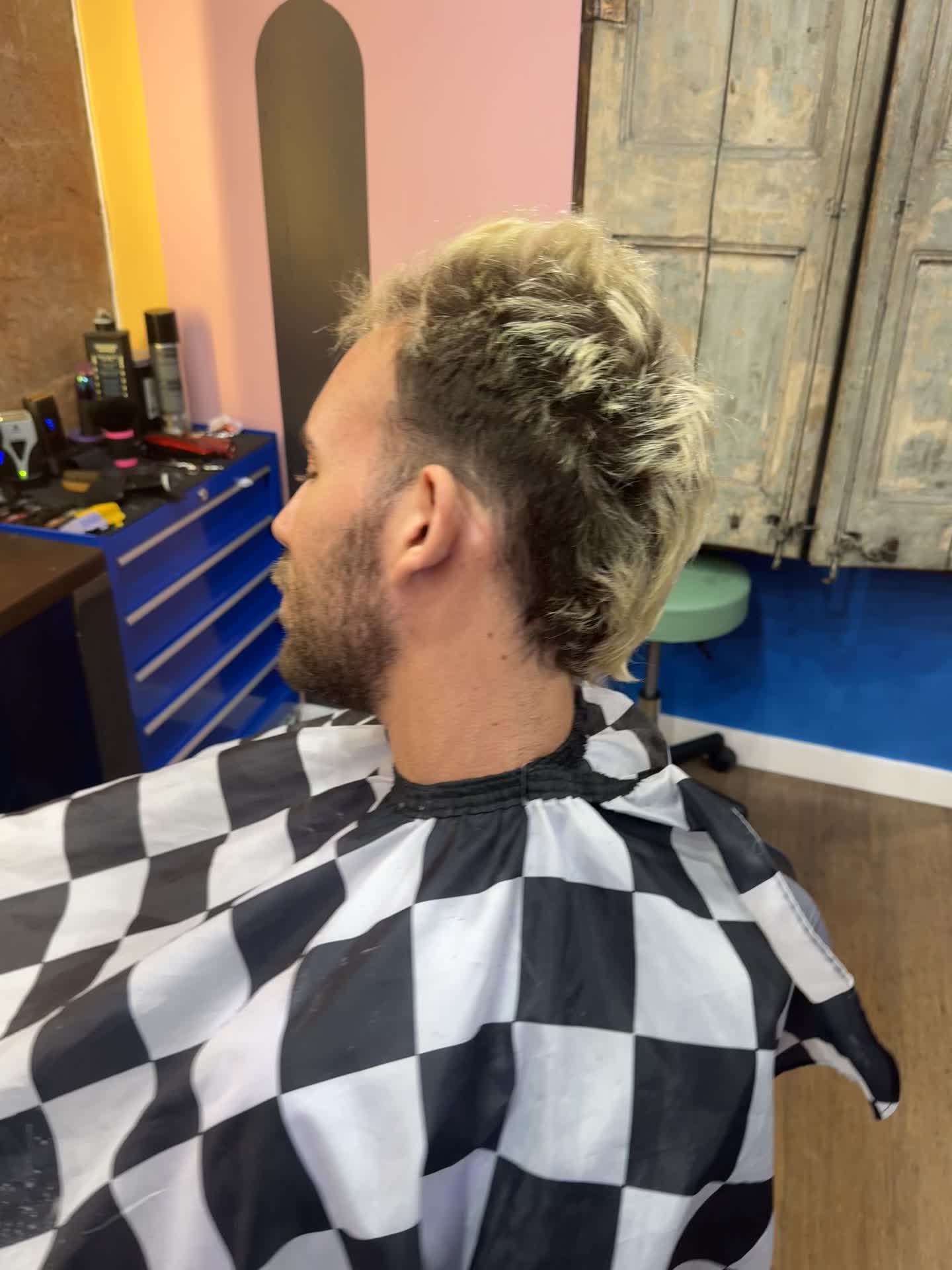 @Sister Mister Hair