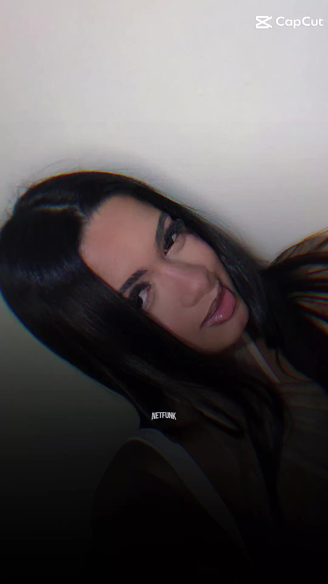 @IanaCarolina