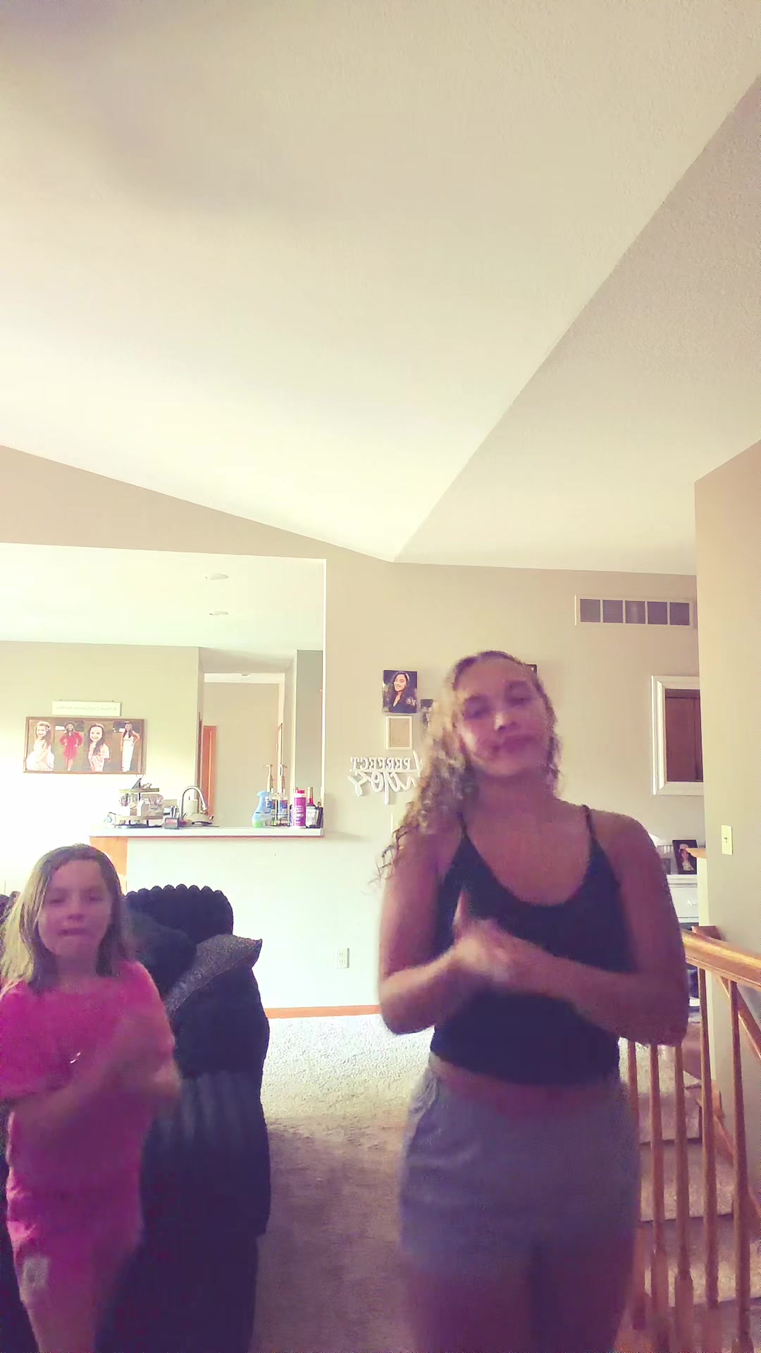 @evayahc