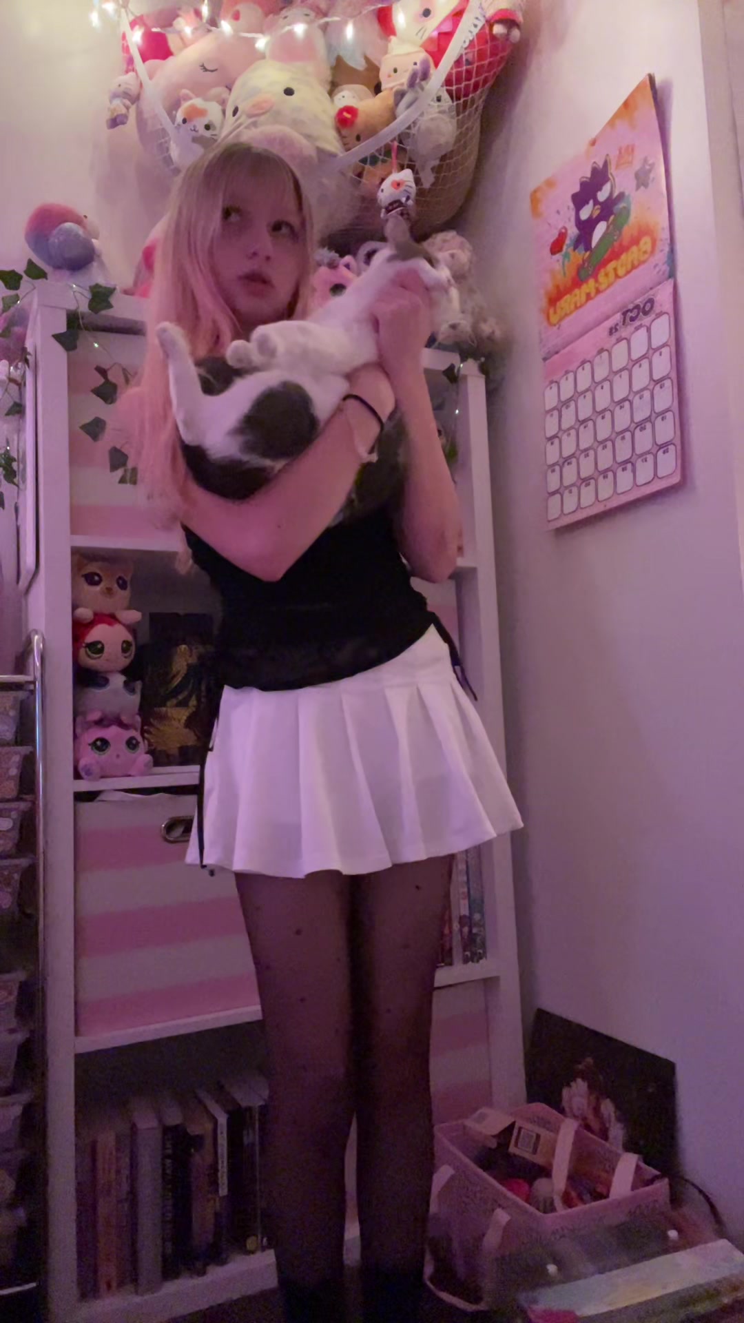 @<3