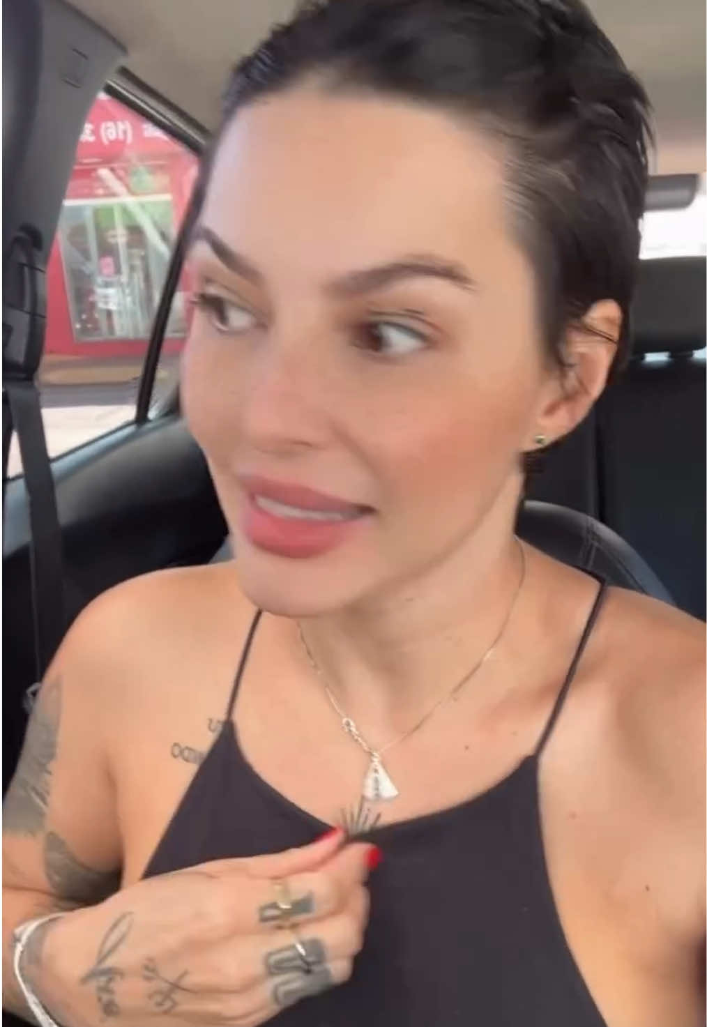 @Camila Silv&eacute;rio Nery