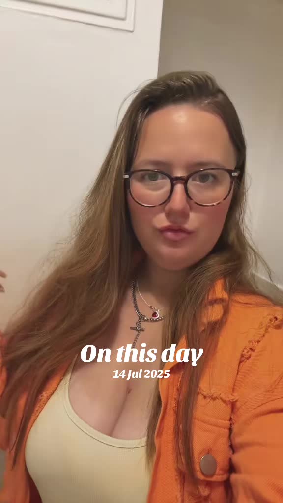 @lara_humby_24