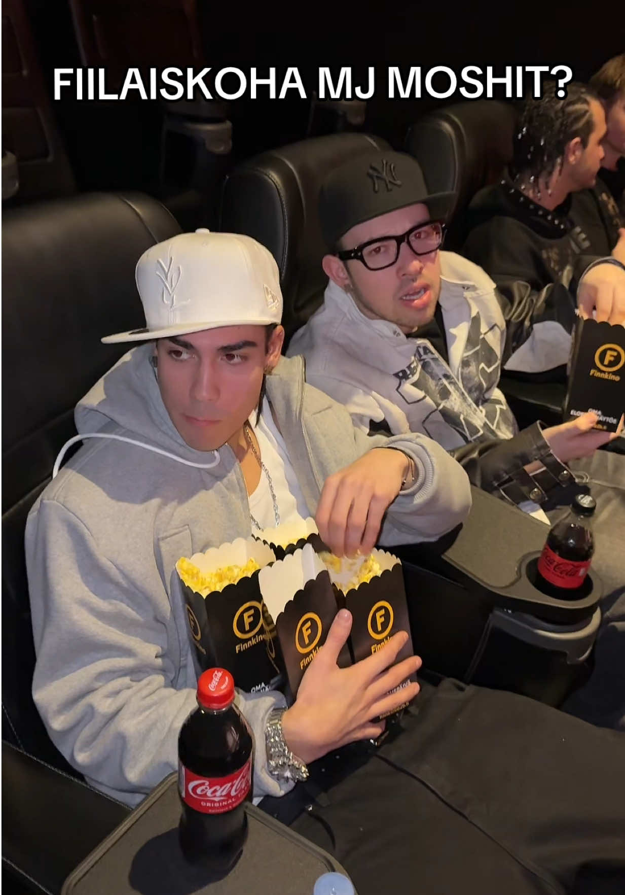 @M//O