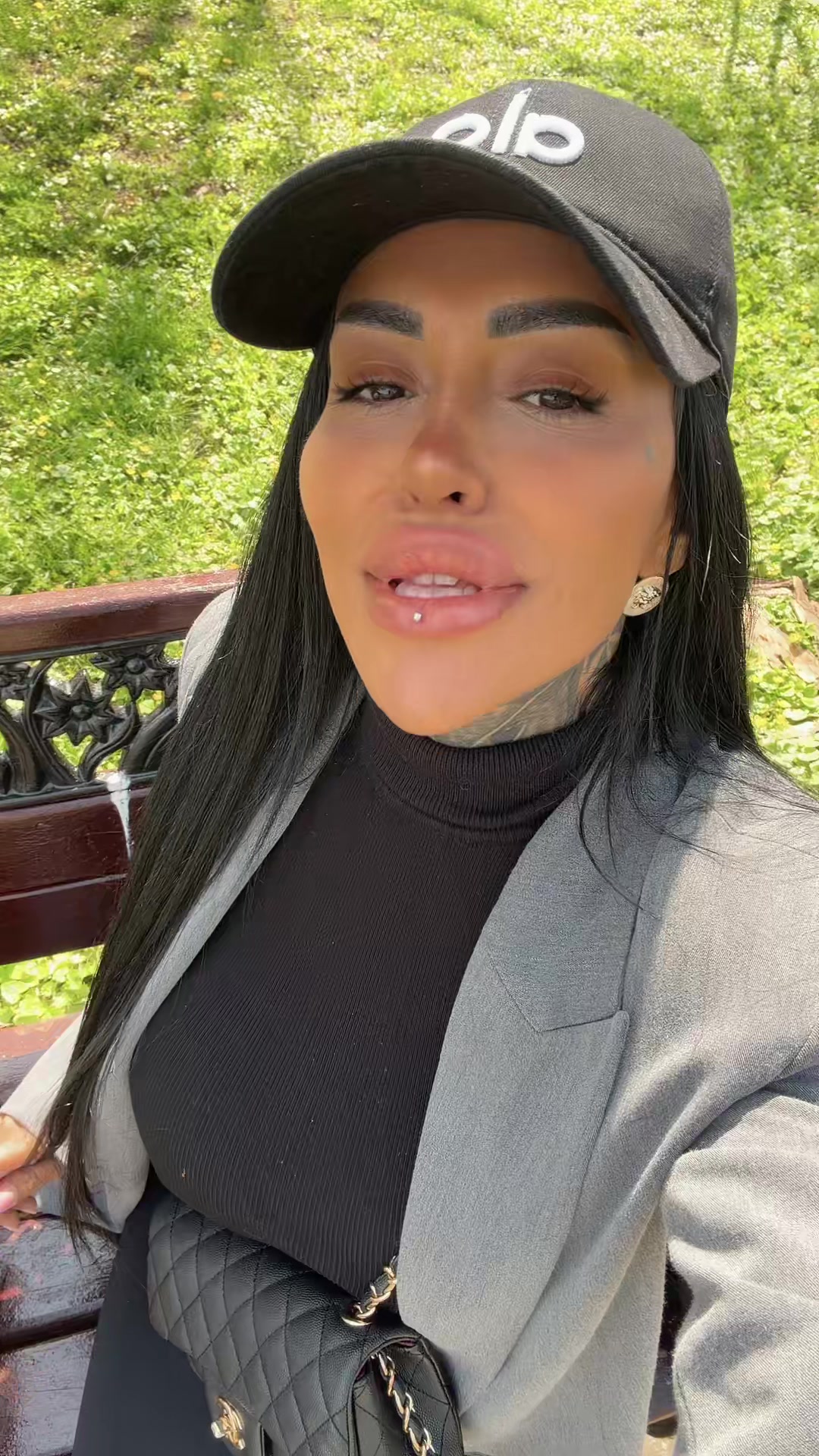 @Gabriela Ayan Buga