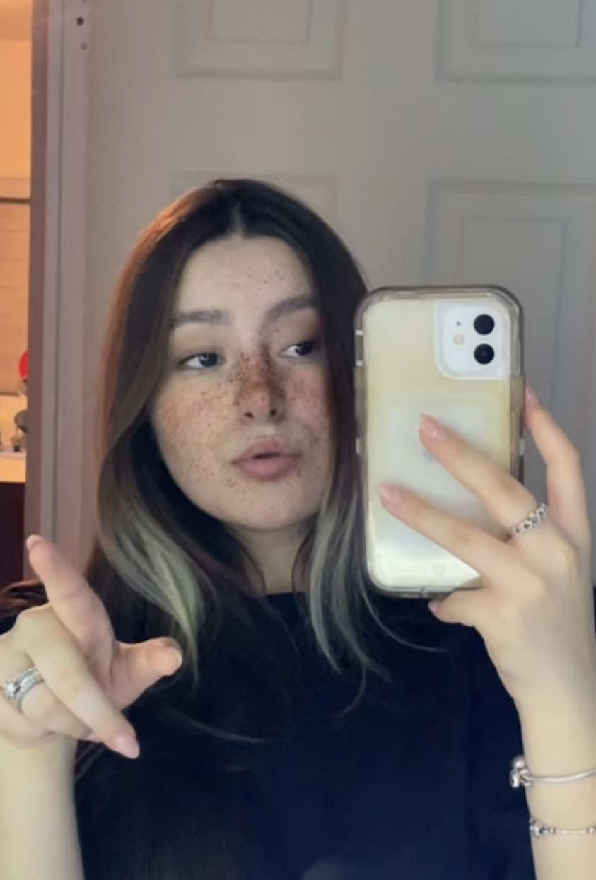 @valeftttt
