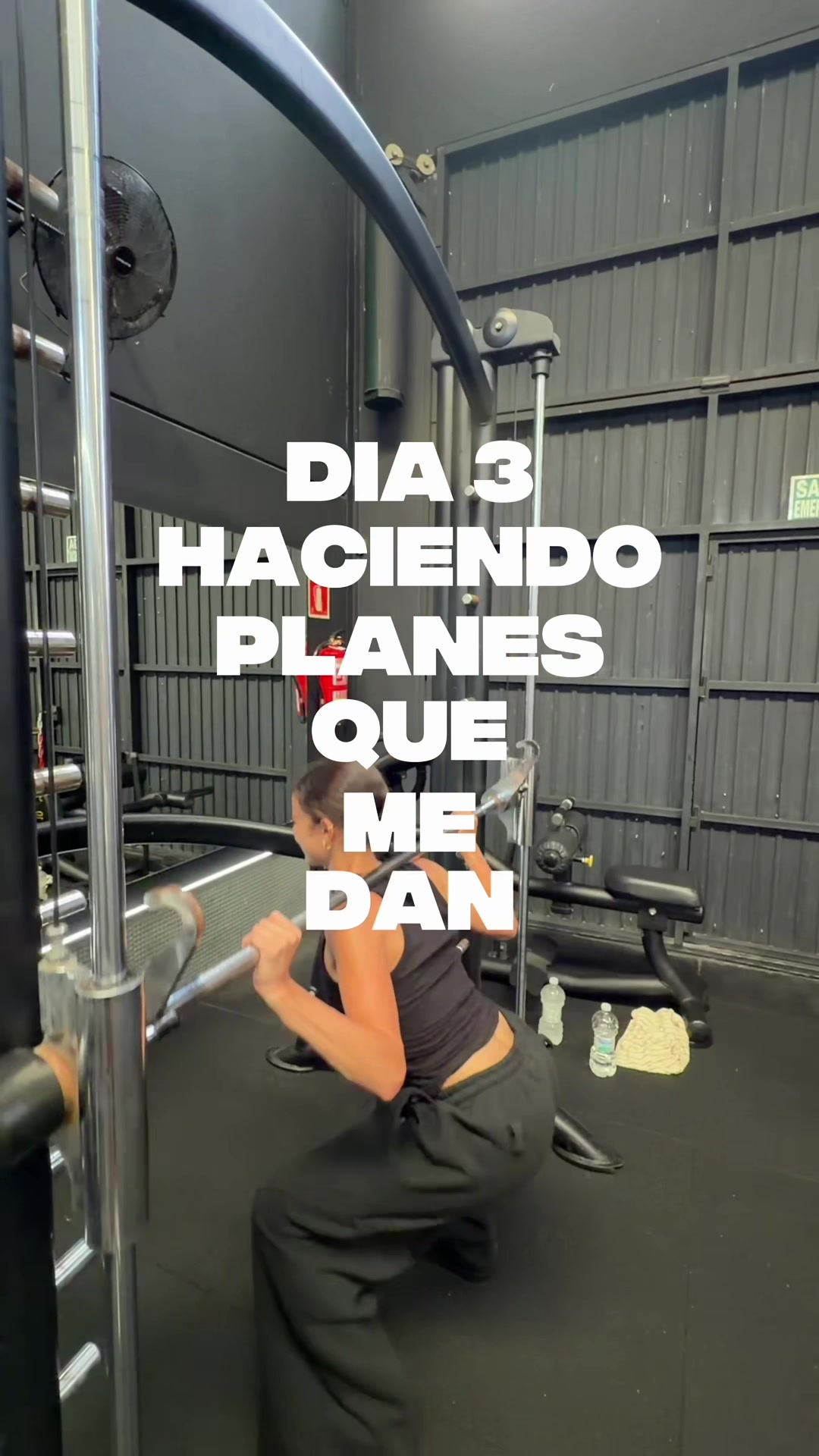 @LUCIA DE LA PUERTA
