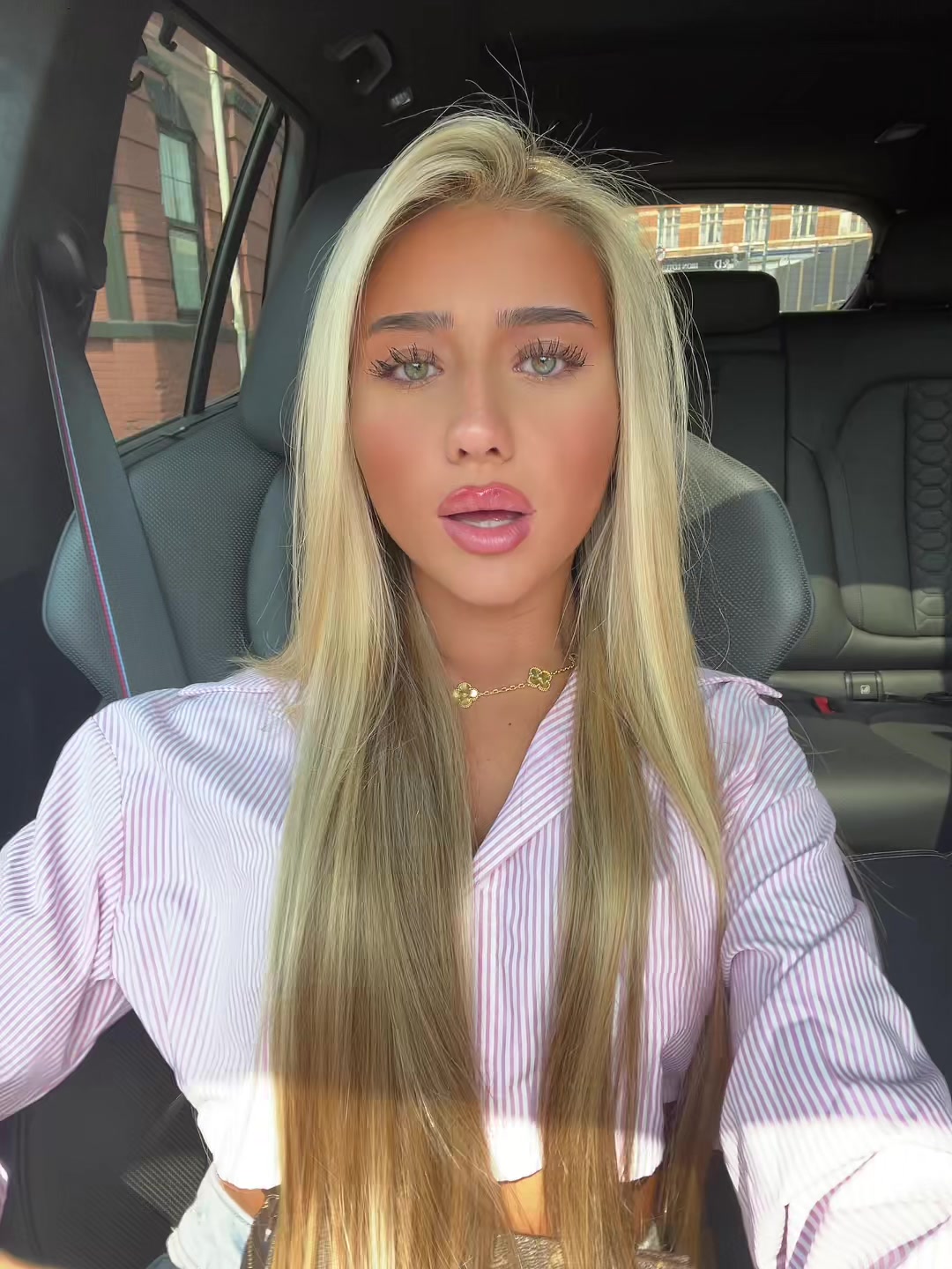 @𝐅𝐫𝐚𝐧𝐤𝐢𝐞 𝐞𝐥𝐥𝐚