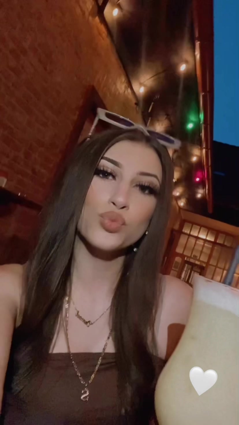 @𝓢𝓸𝓹𝓱𝓲𝓮𝓮🖤