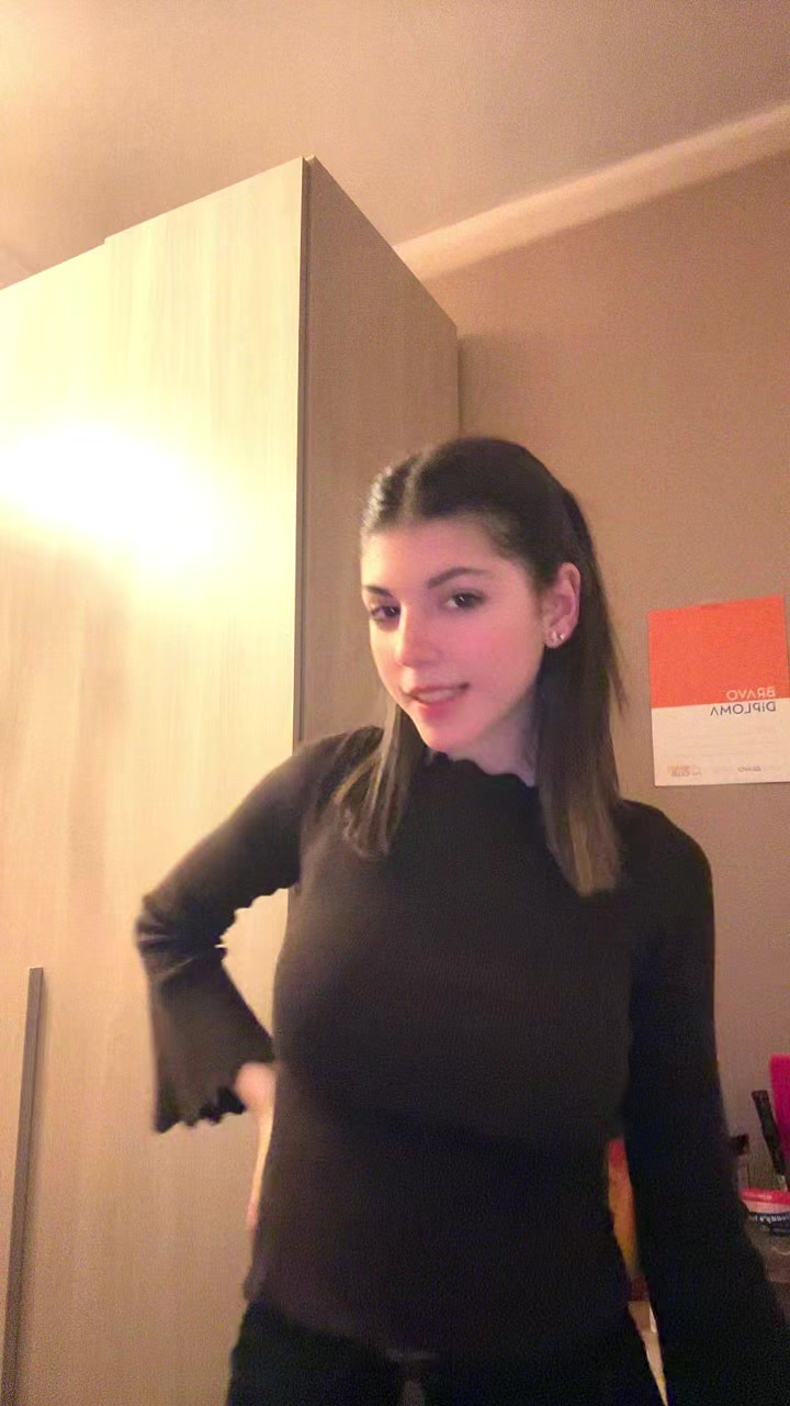@𝐀 𝐋 𝐈 𝐂 𝐄