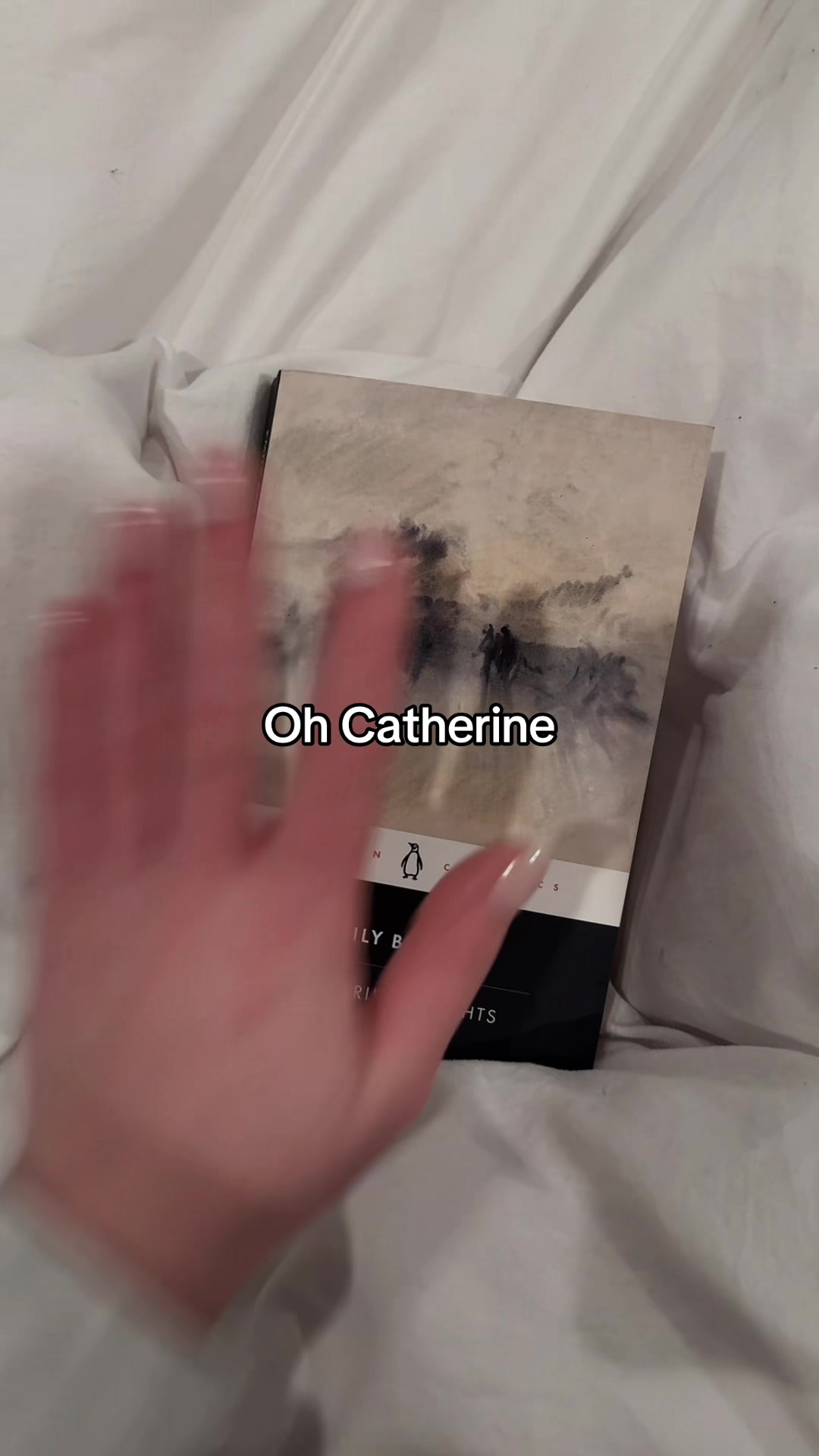 @Liv • BookTok