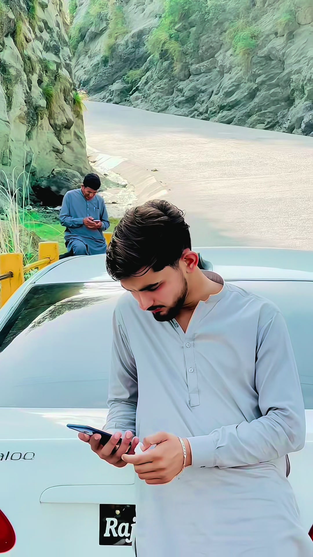 @راجہ 🪐