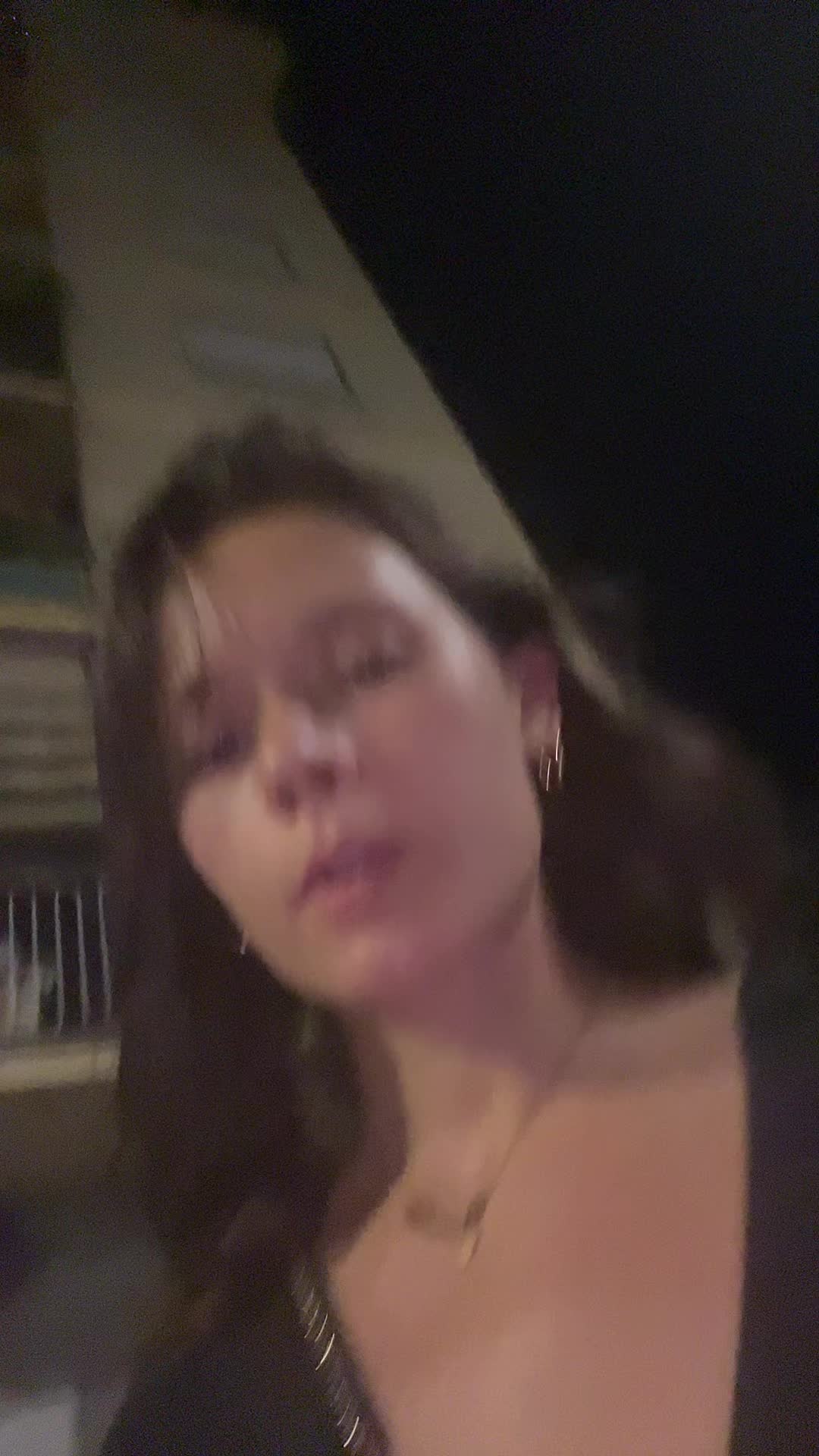 @annareesc
