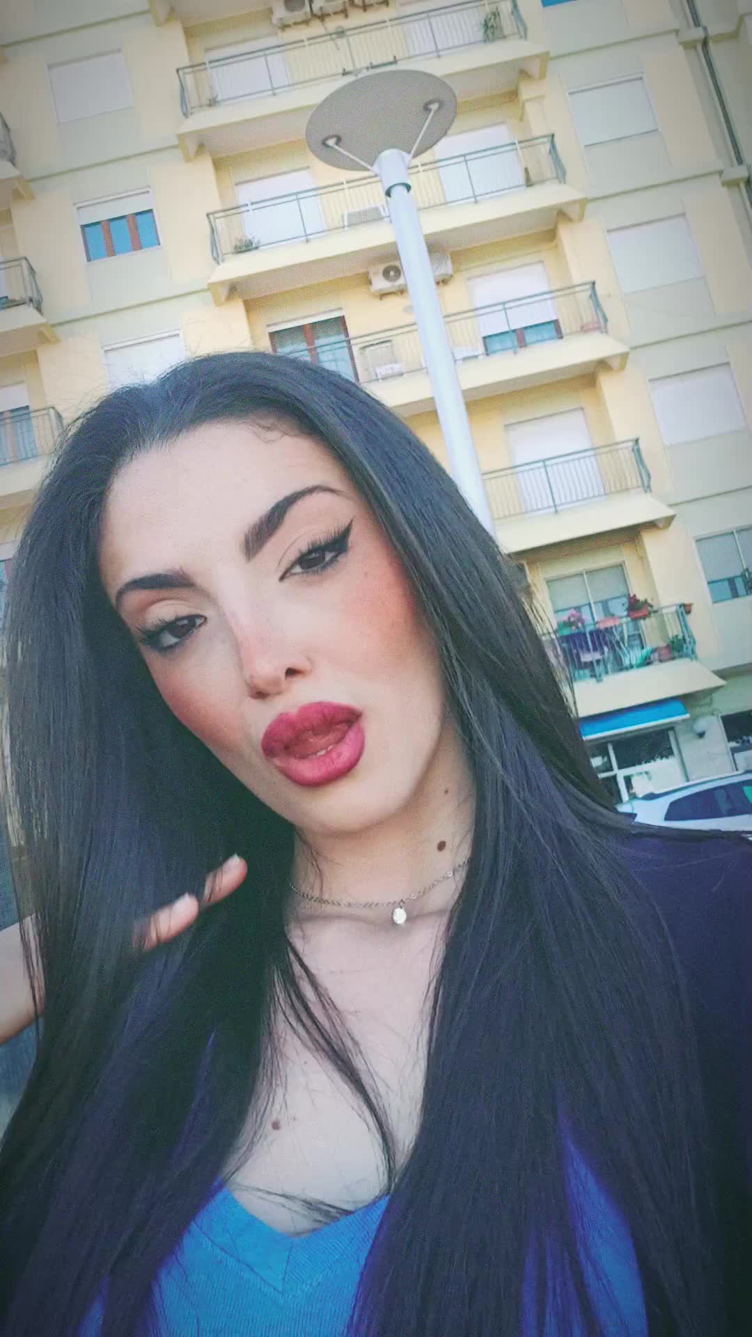 @Katia🖤