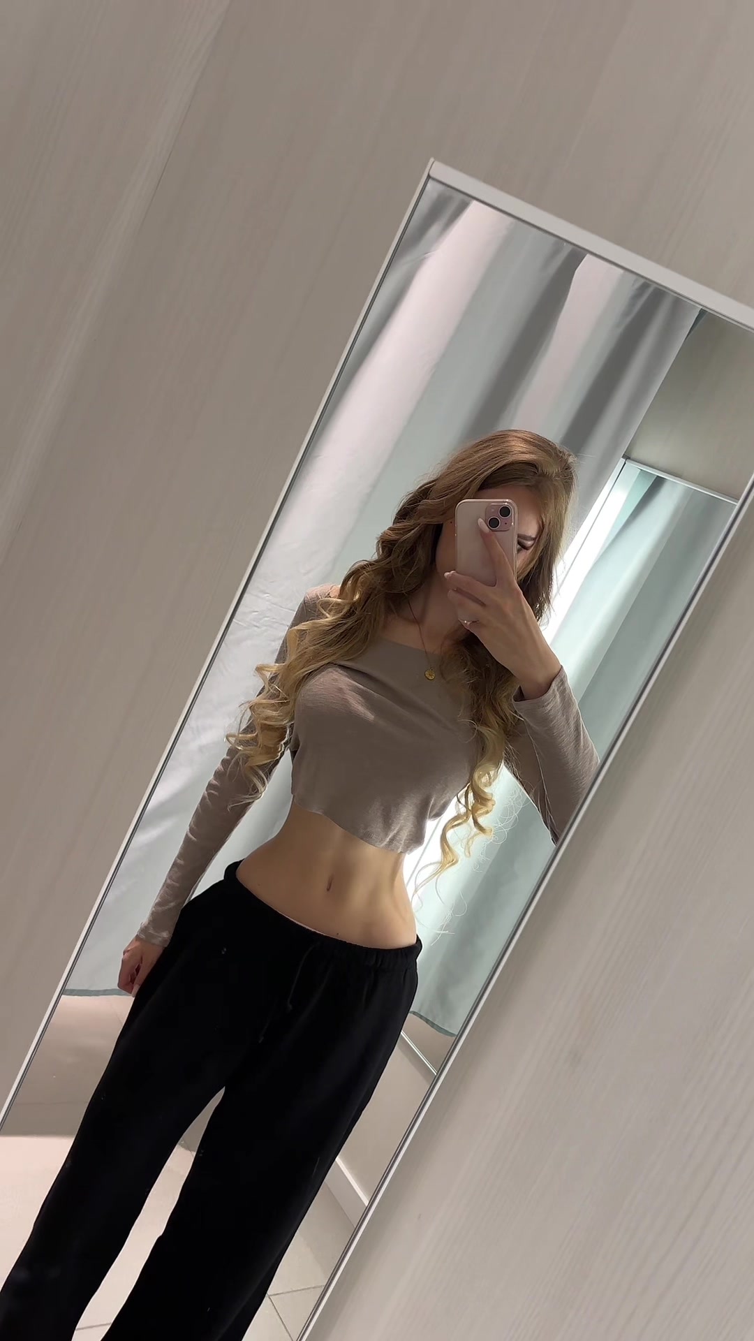 @Eva