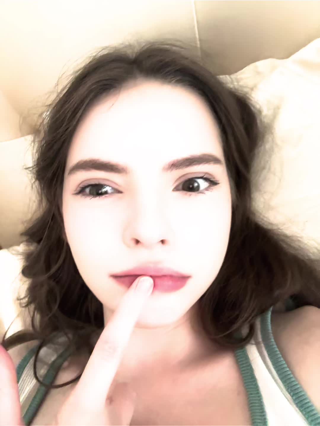 @qwoerly