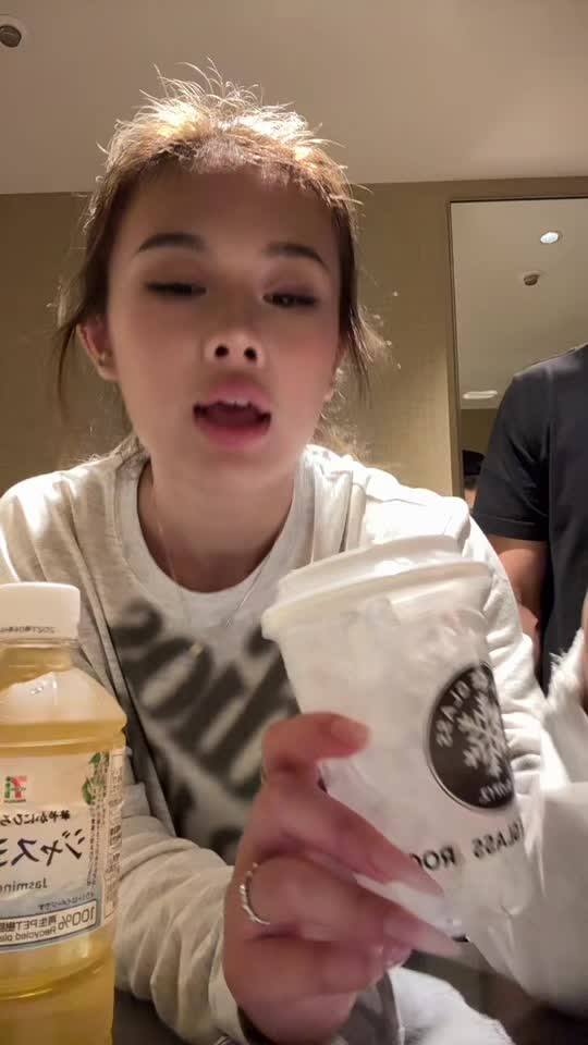 @_tos1ek