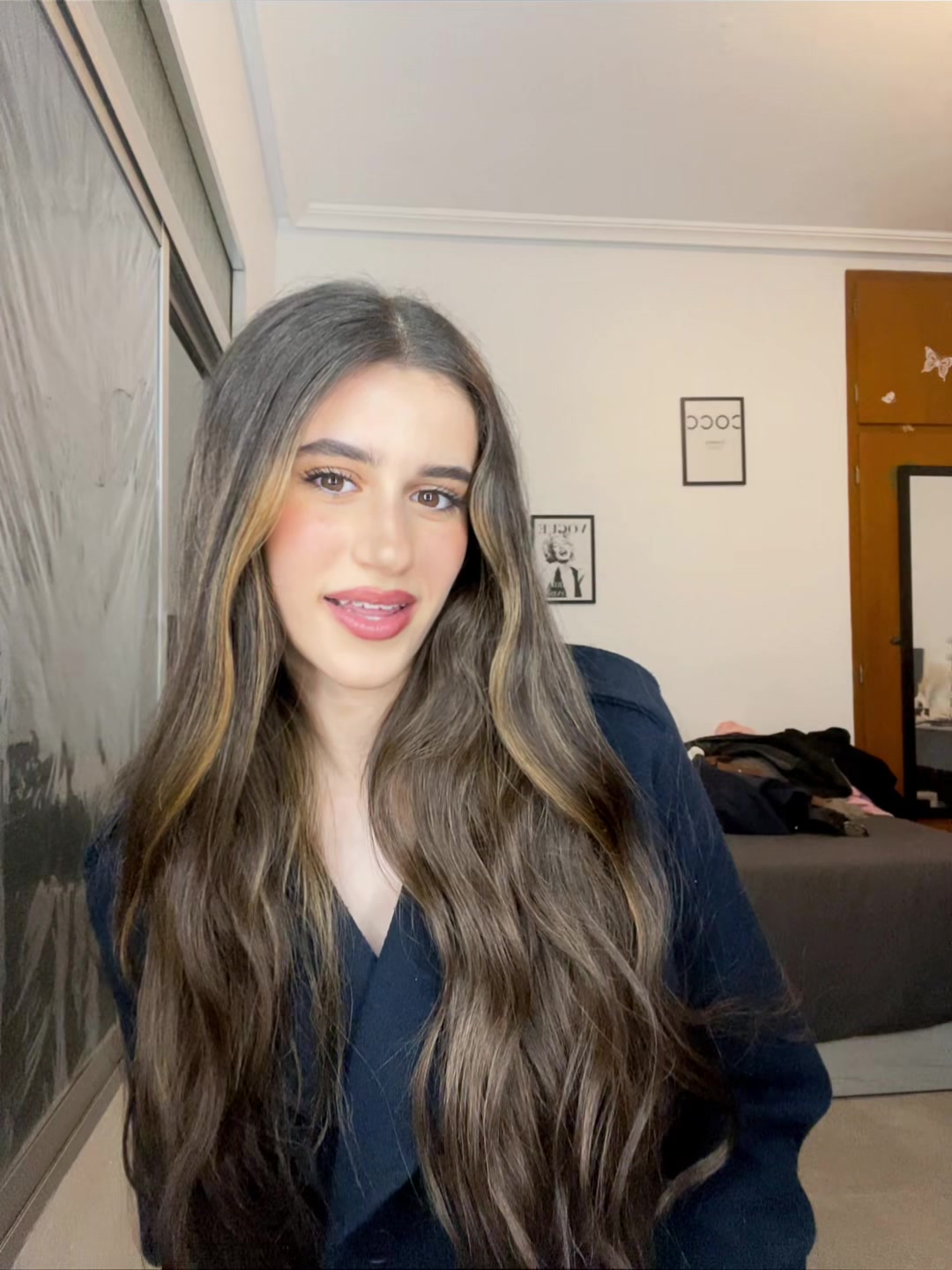 @hounaida.bt