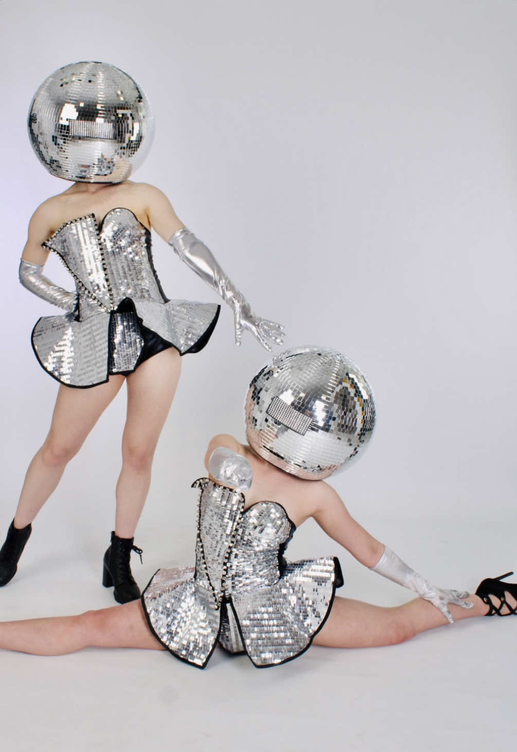 @discodancers_