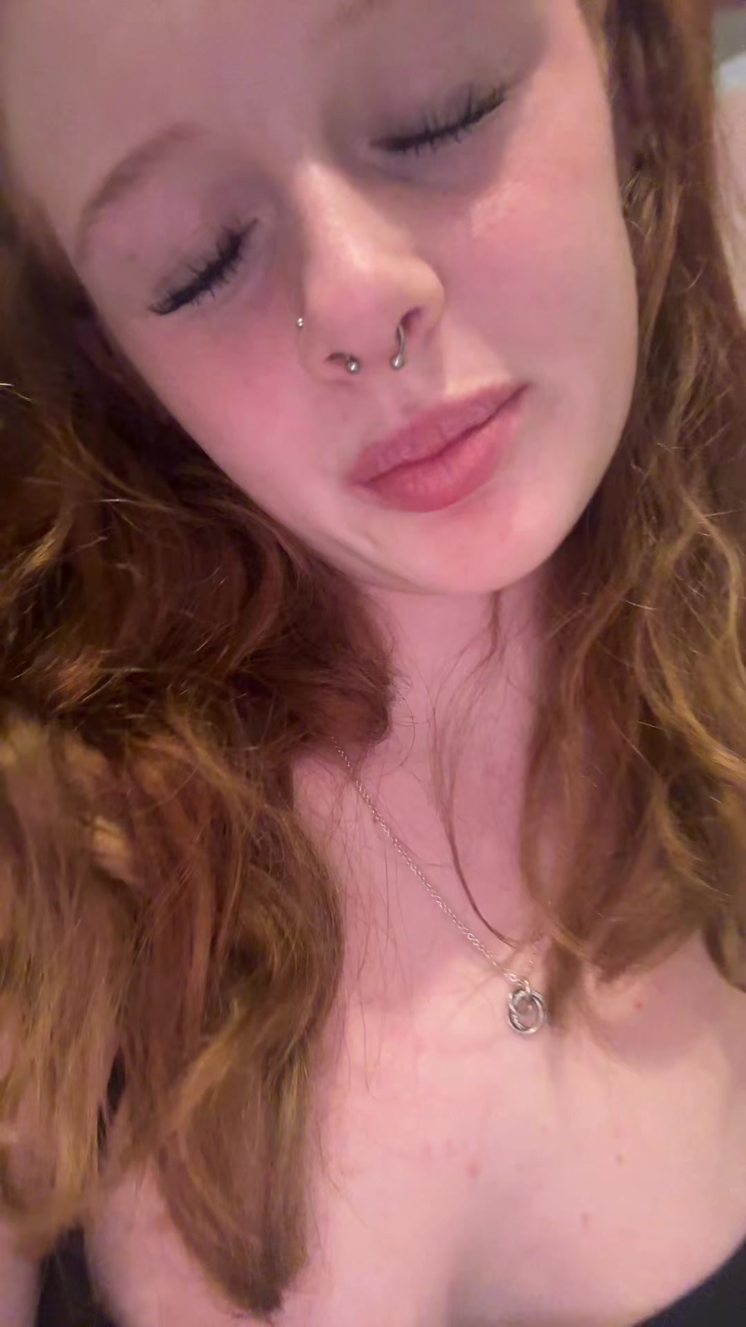 @<333