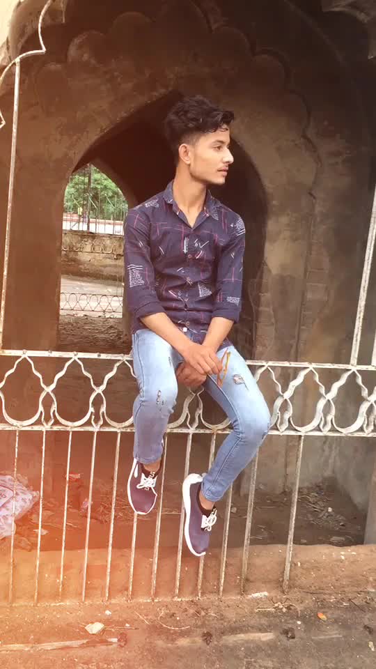 @adil_bacchi