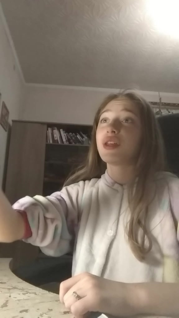 @viktoriia