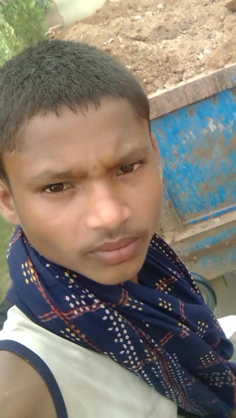 @Paulad dhruw 7747