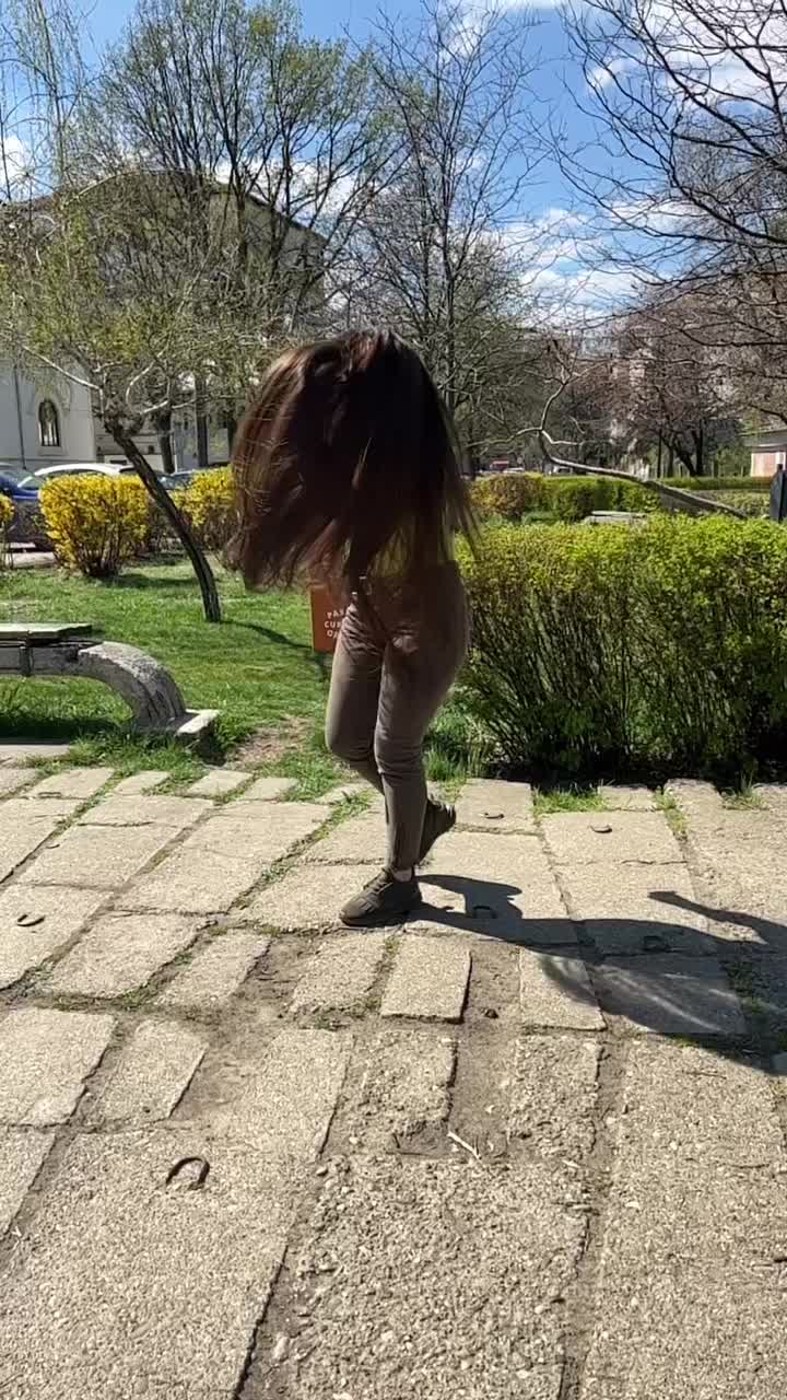 @silviasteluta