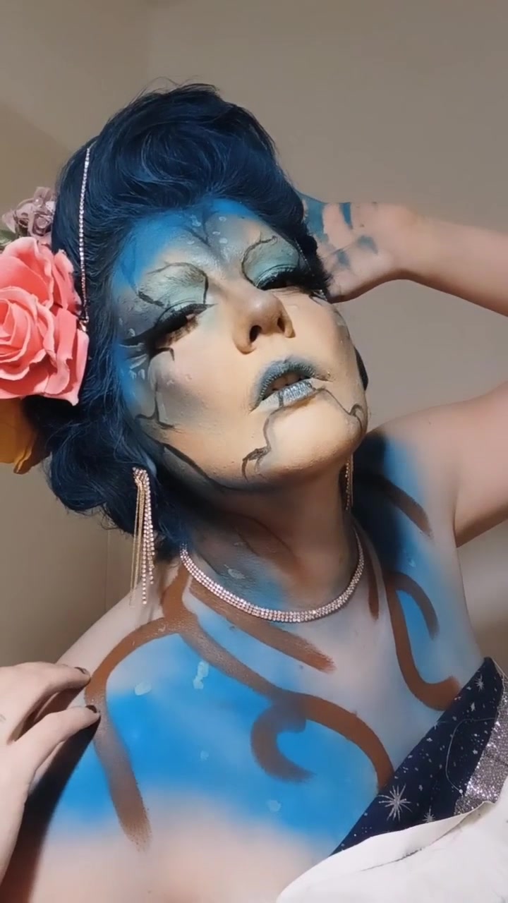 @Thélyra