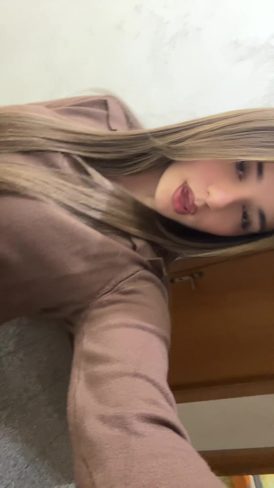 @𝑹𝑩