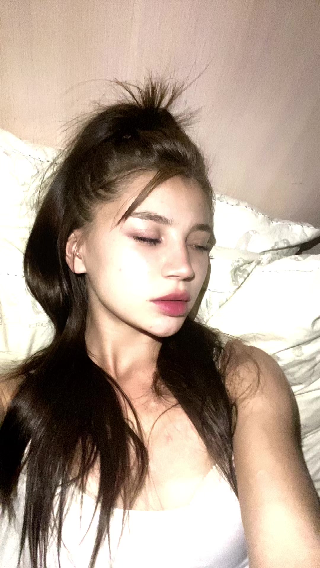 @lauraaltynbekova