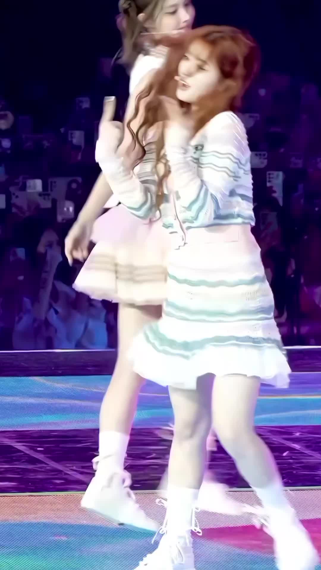 @ısa | 𝐏𝗨̶𝗥۪̅𝗘𝐅𝗟̷𝕺ׁ𝐖⁵