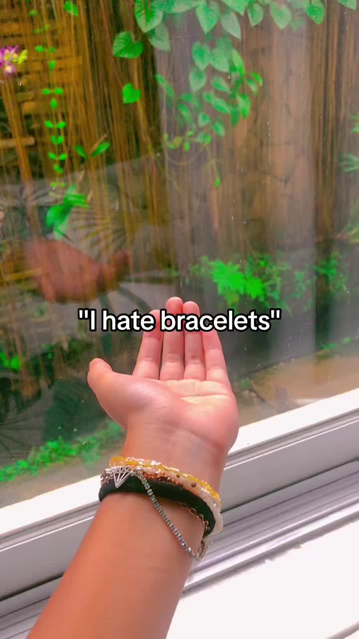 @🌺🫶🏻