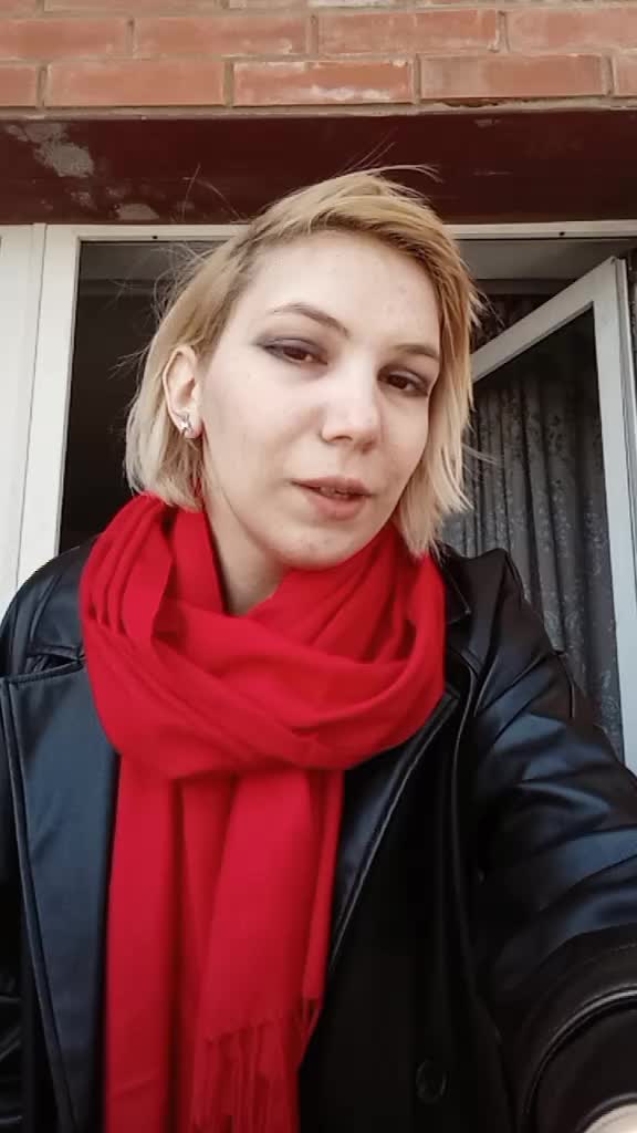 @szomoru