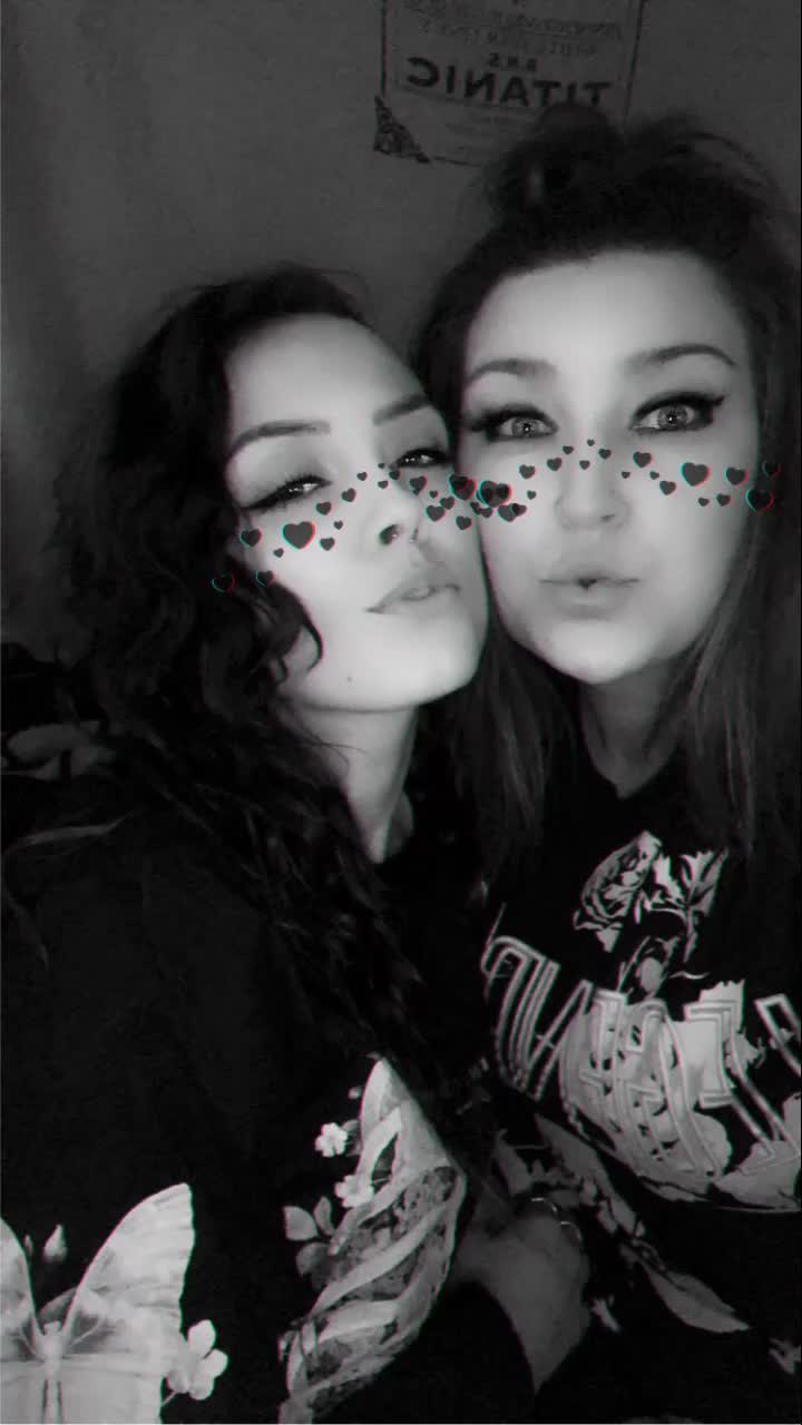 @🖤🩶