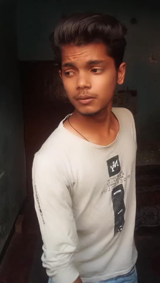 @⚡ I'm sujeet 😎 ⚡
