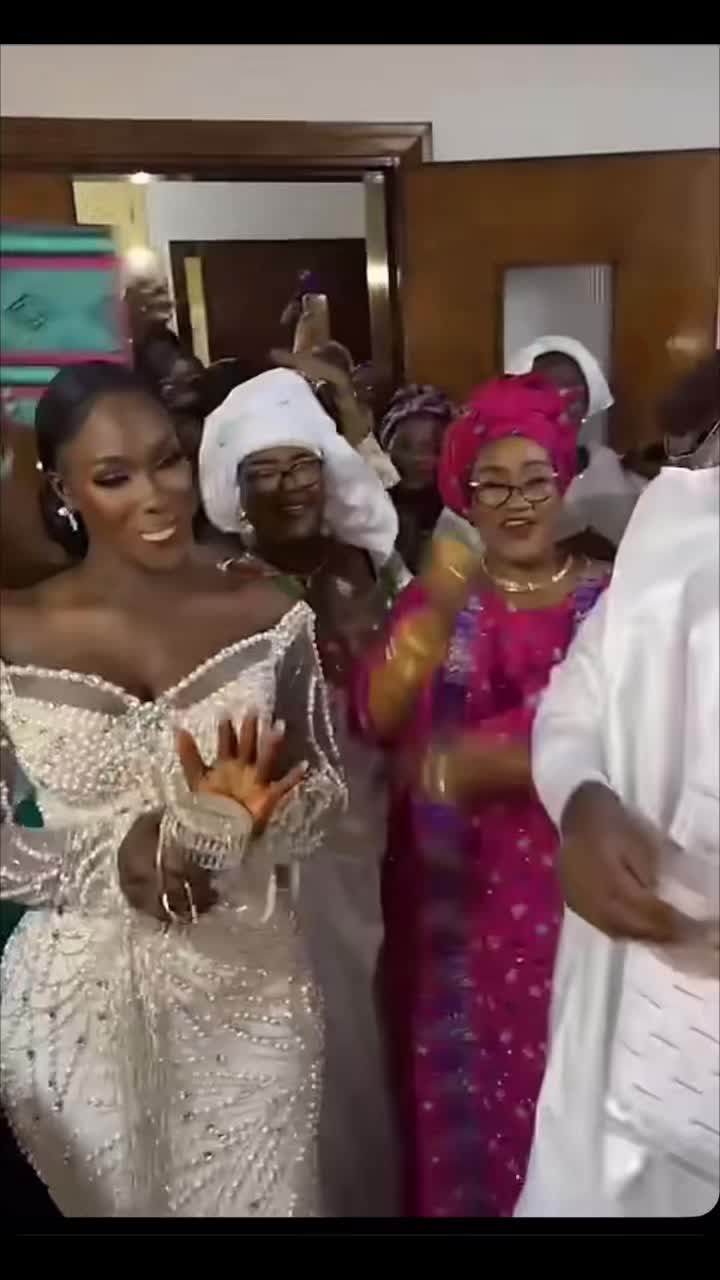 @Hellogalsen