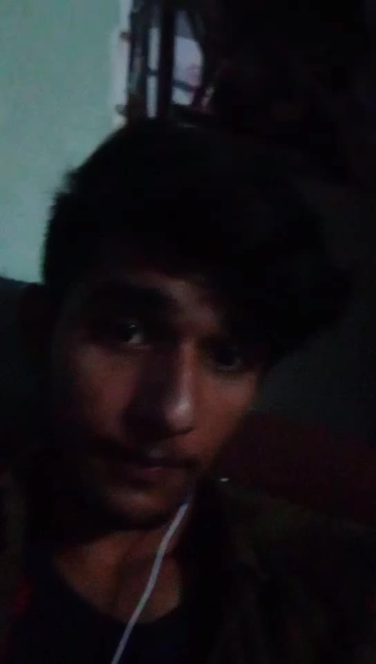 @tiwari_r 👻