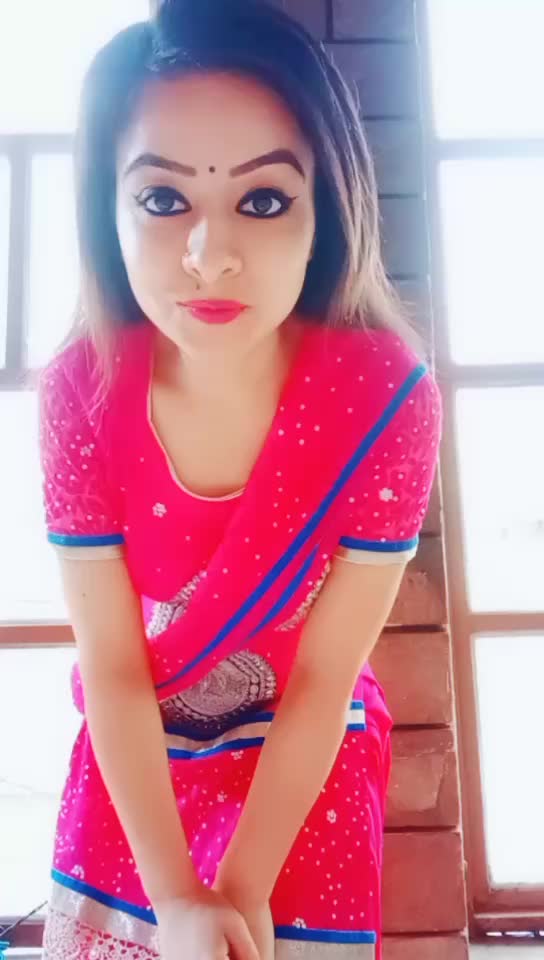 @dolly_negi