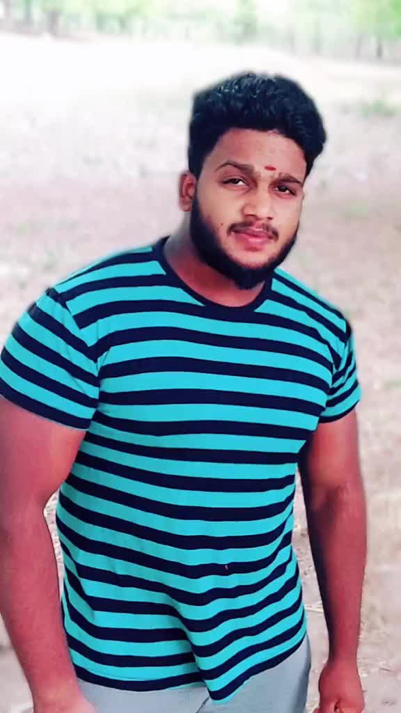 @தனிமையின் காதலன் 🖤