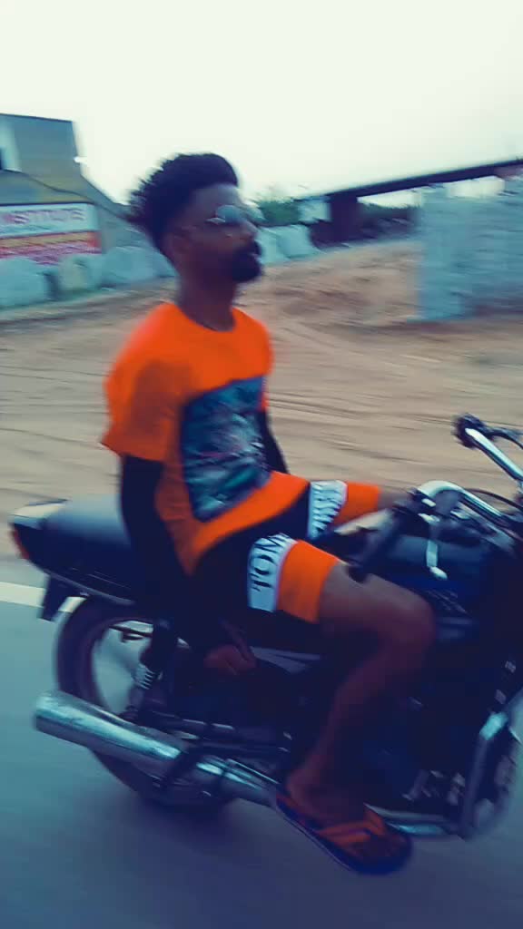 @user392643109488