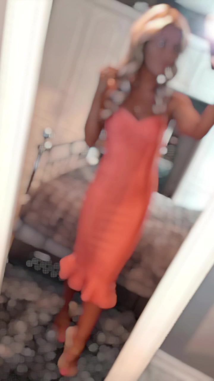 @shellylouise