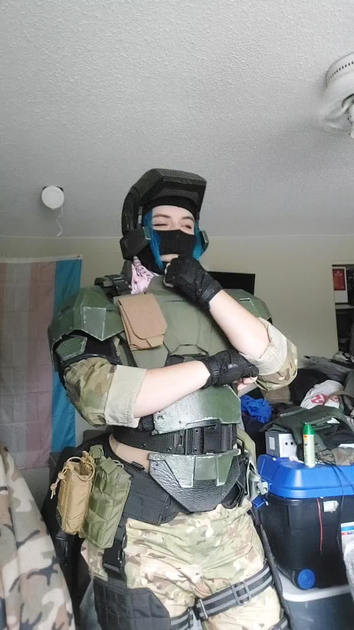 @halfboxgorl