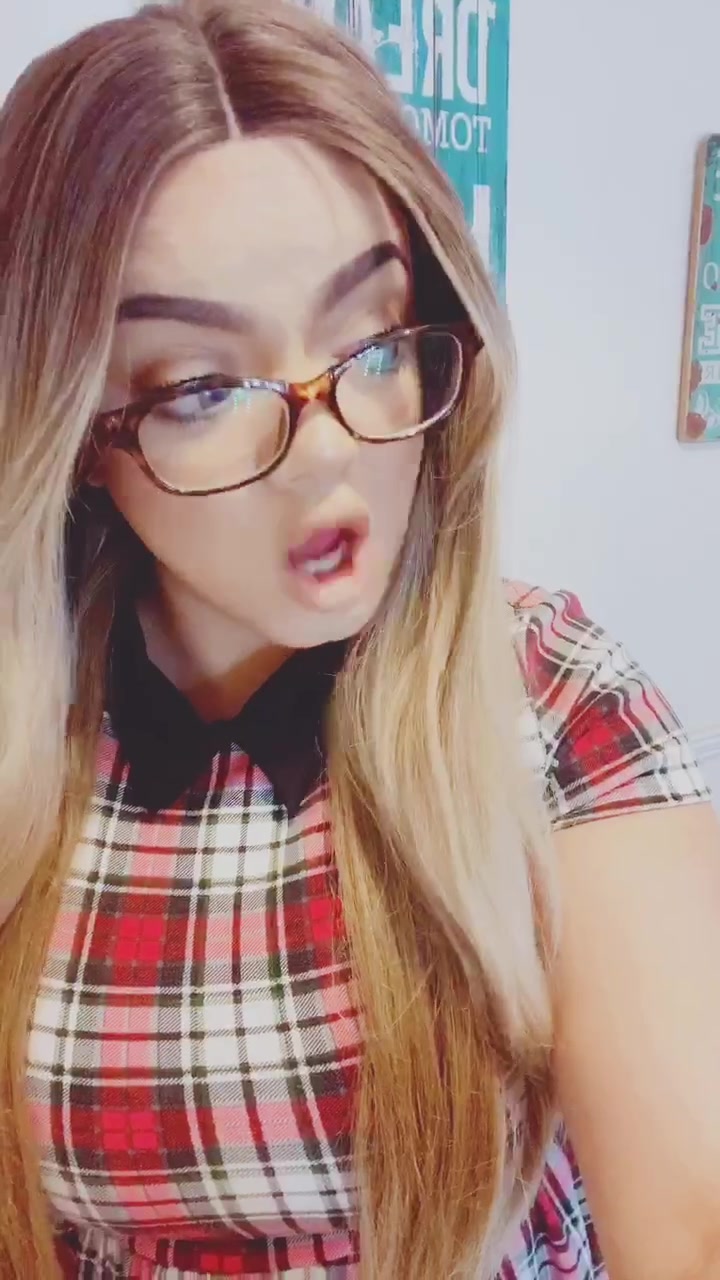 @Lily
