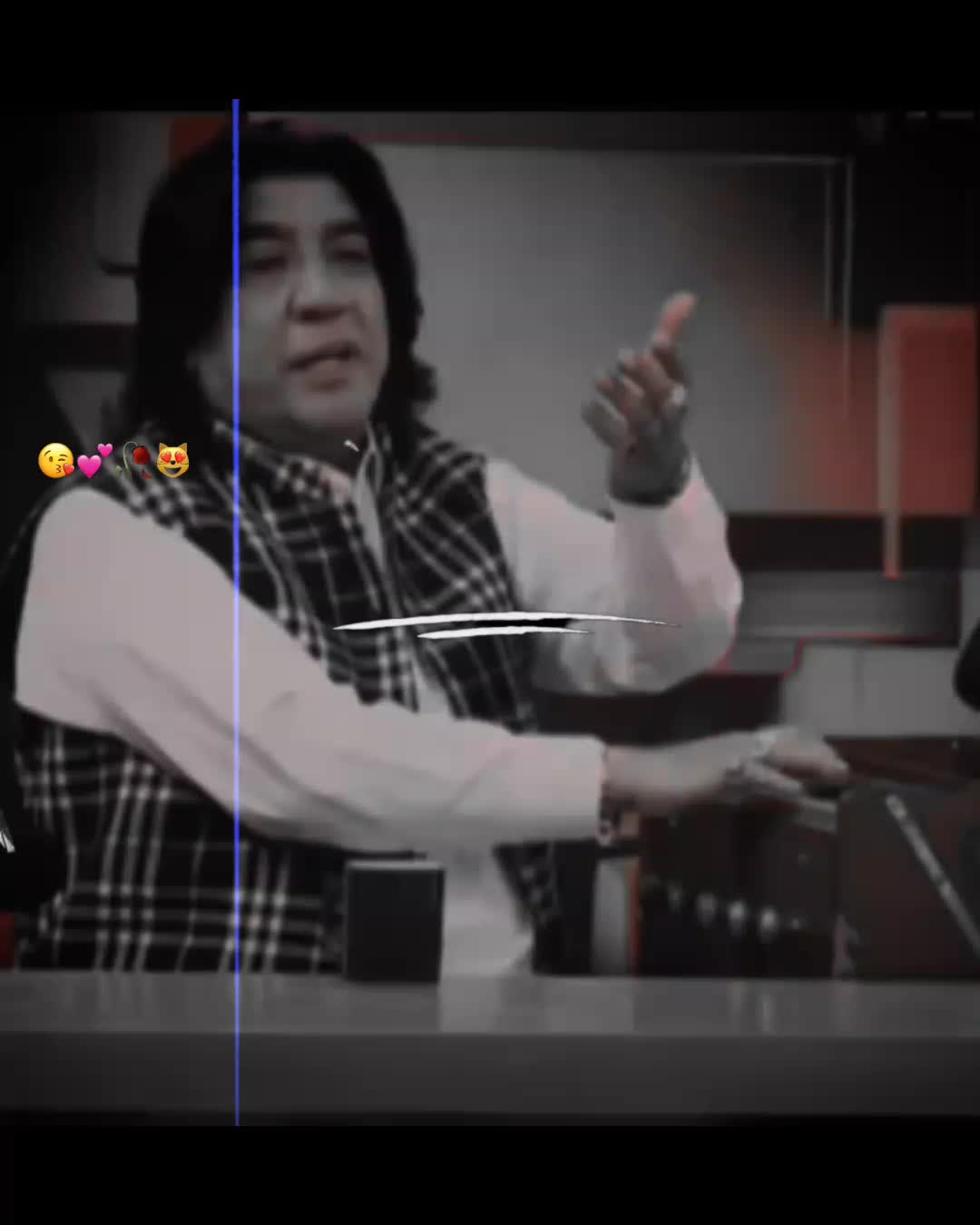 @<<💫𝐊𝐈𝐍𝐆 𝐈𝐒 𝐁𝐀𝐂𝐊💫>>