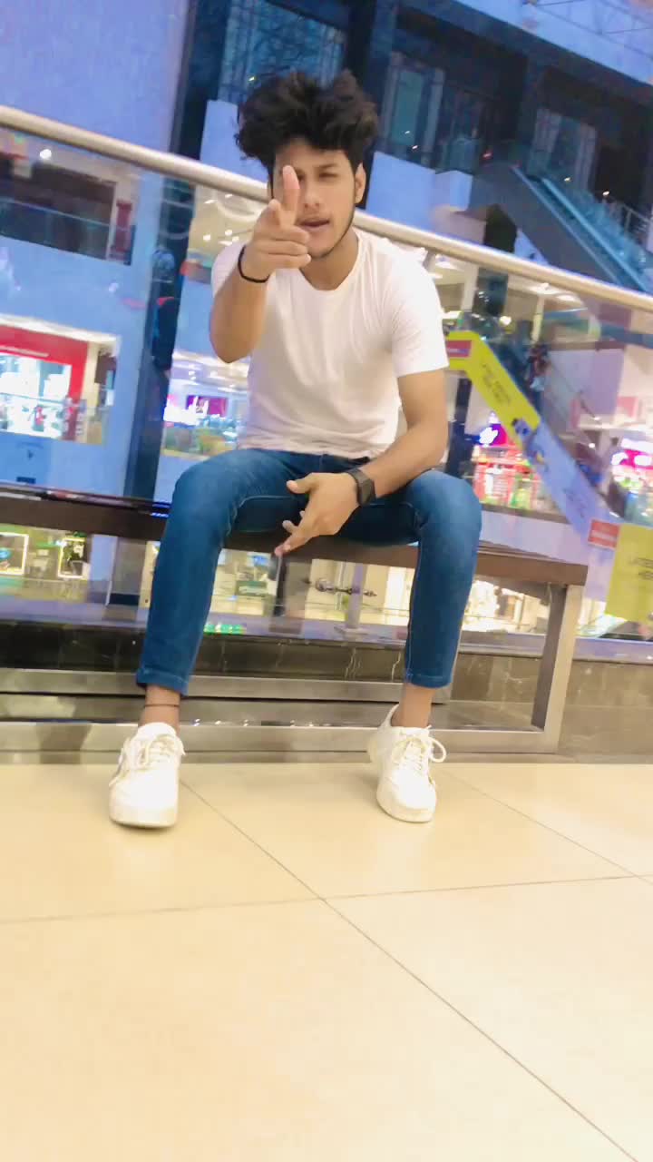 @H A R Y A N V I💪❤️