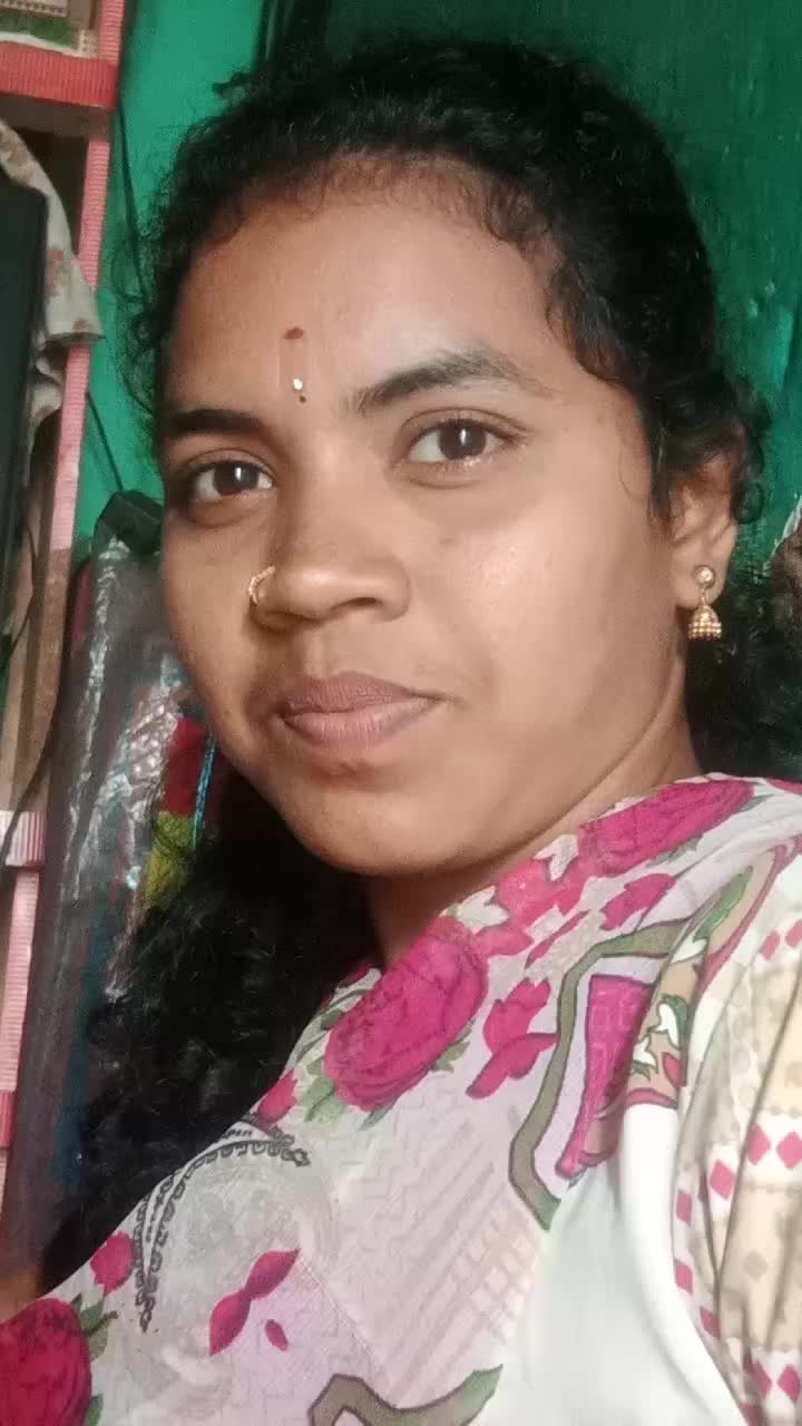 @Bujji ತಿಪಟೂರು ಹುಡುಗಿ
