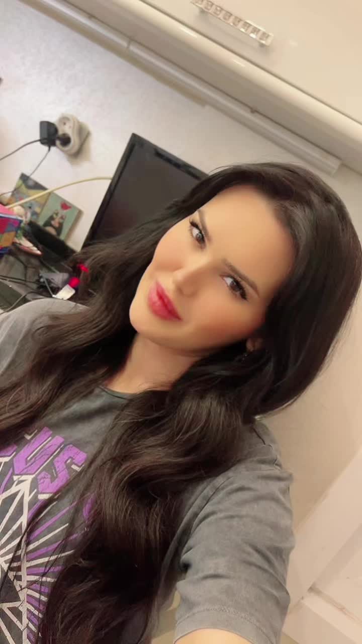 @Sinem &Ccedil;elebi